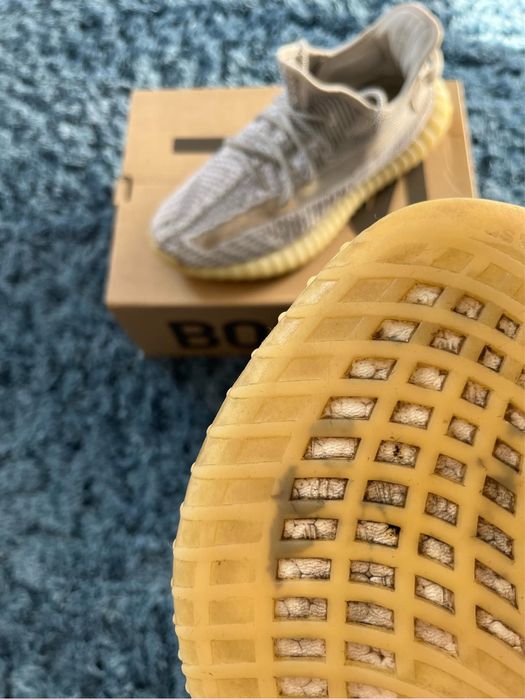 Yeezy 350 V2 Static