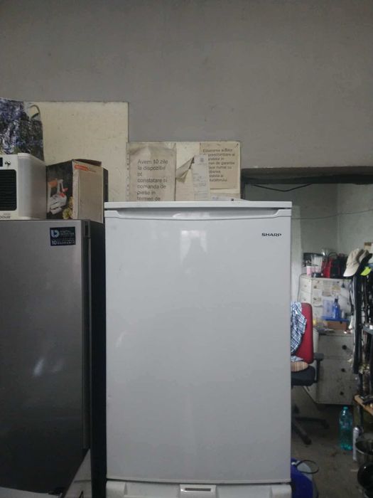 Congelator Sharp