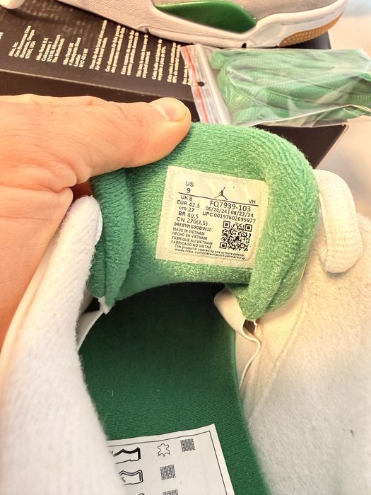 Air Jordan 4 RM Pine Green