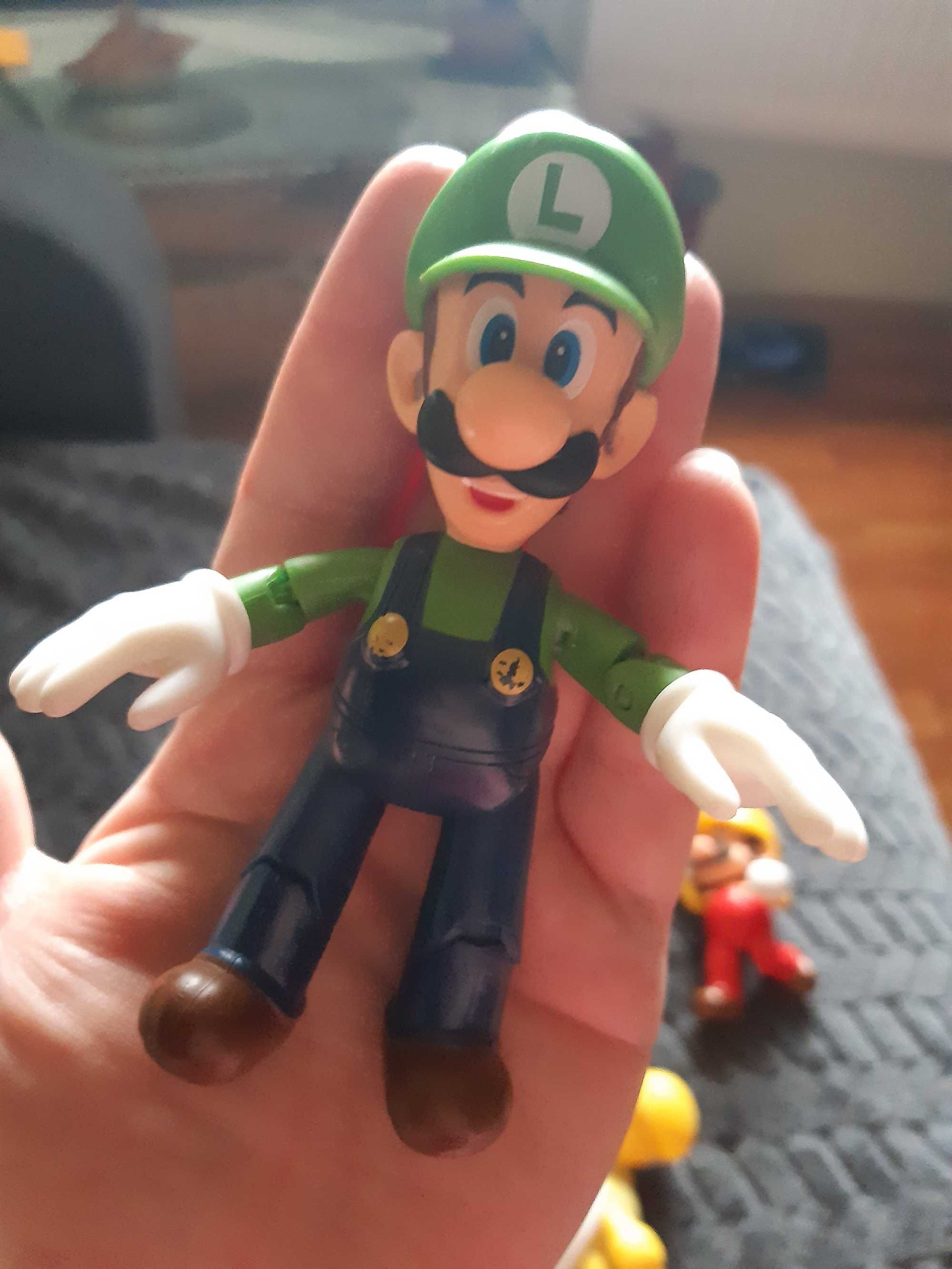 Super Mario bros figurine articulate 35 lei pe bucata!