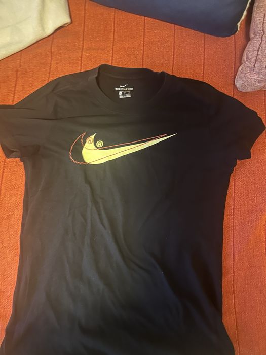 Tricouri guess/nike