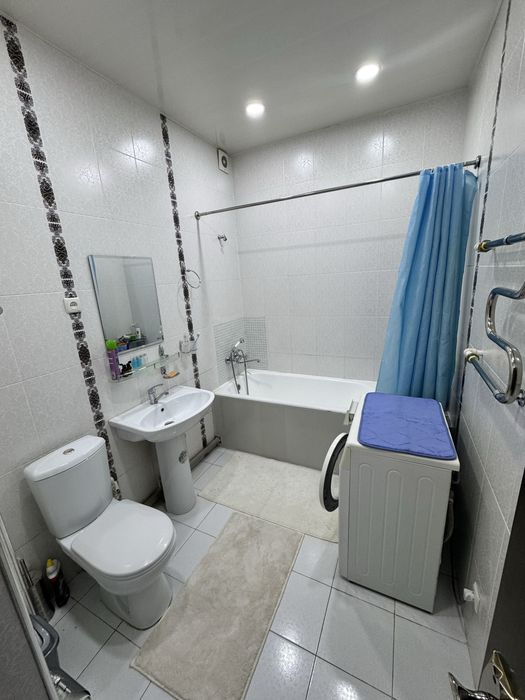 Сдам свою 4х комнатную квартиру на долгий срок