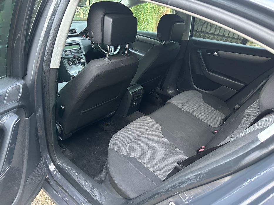 Vw Passat B7 2011 2.0tdi 140cp adus recent volan dreapta