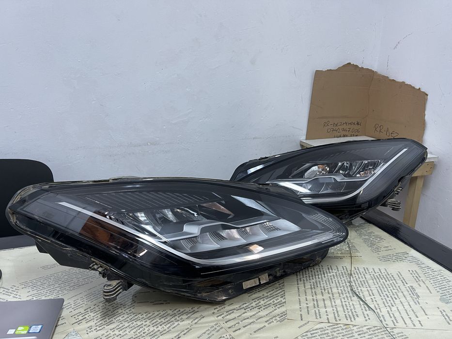 Far stanga Jaguar E-Pace X540 J9C313W029BD FULL LED 2017-2022