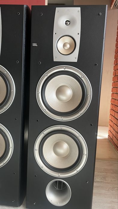 Продавам тонколони JBL ND310