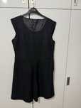 Rochie format A, inchidere cu fermoar in lateral