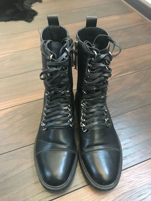 Черни ботуши/боти със синджири