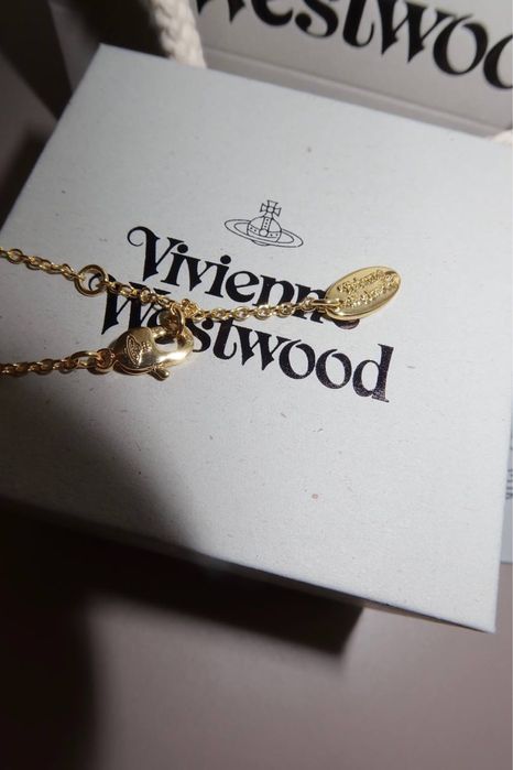Vivienne Westwood гердан