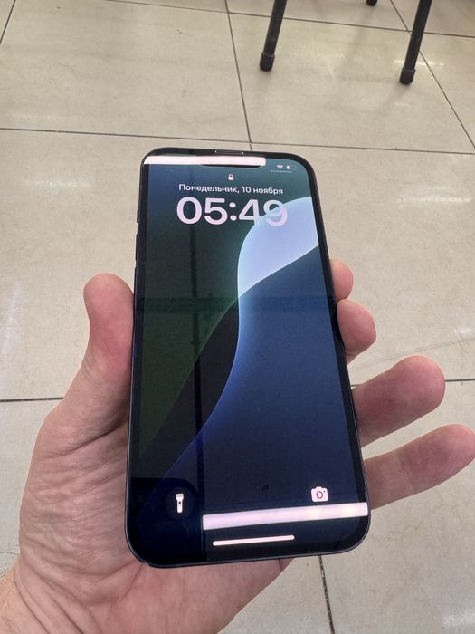 Iphone 13 128, в отличном состоянии всё работает, всё оригинал!