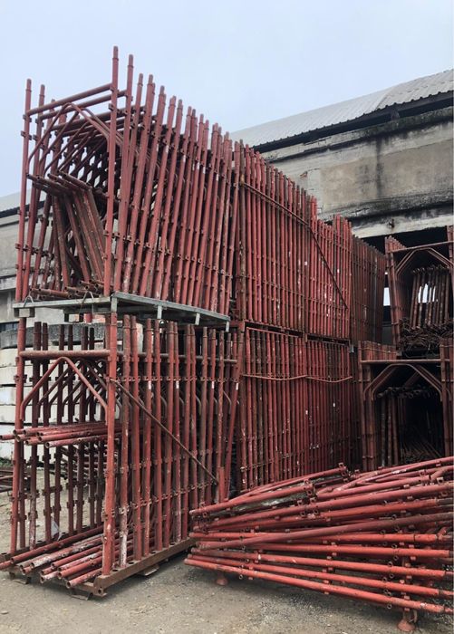 Popi metalici extensibili pana la 4,5 m