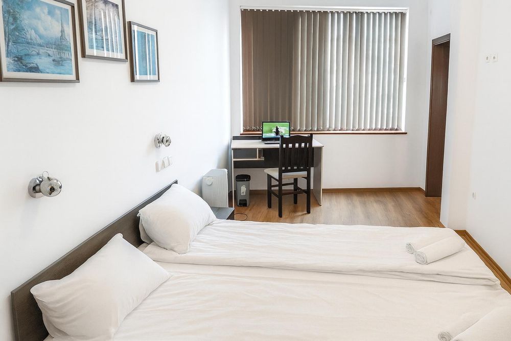 Дава се под наем Двустаен апартамент в Пловдив, Център - 50 кв.м за 485 € - Снимка #4