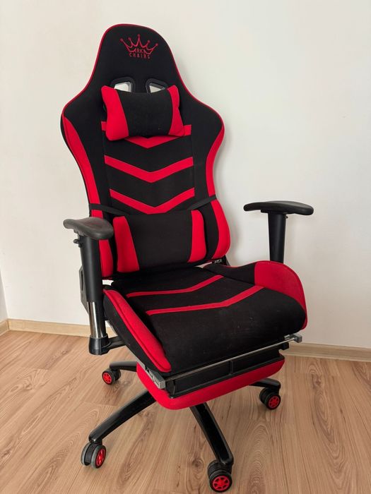 Vând scaun de gaming