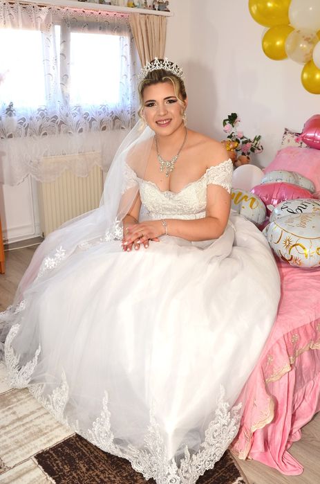 Vând rochie de mireasa