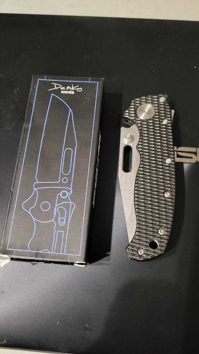 Продвам джобни сгъваеми ножчета Викторинокс и други