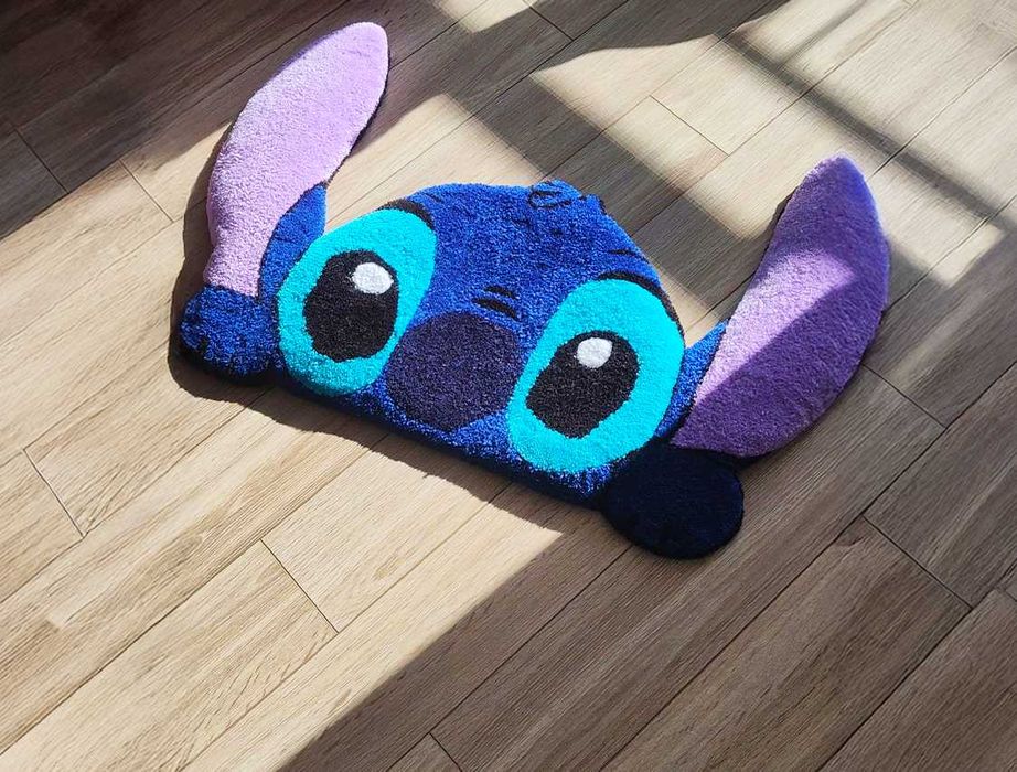 Ръчна изработка на персонализирани килими и декор от естествена вълна