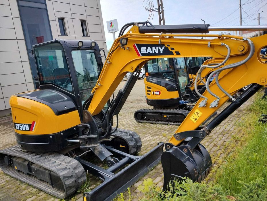 Mini excavator SY50U