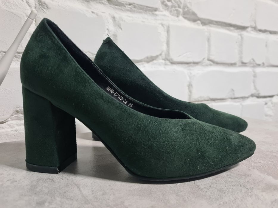 Продам туфли 36 размер искусственная замша зеленые