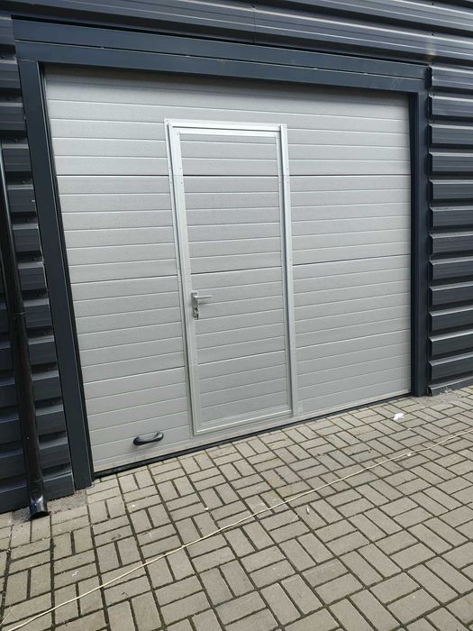 usi de garaj sectionale