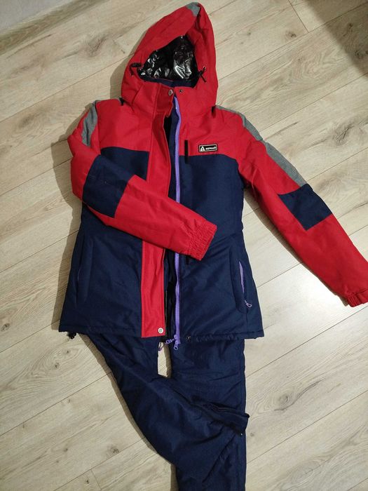 Комбинезон женский