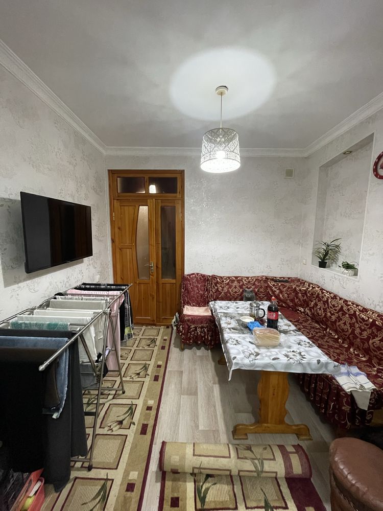 Мирабадский район Куйлюк 4 вдоль дороги 3/4/4