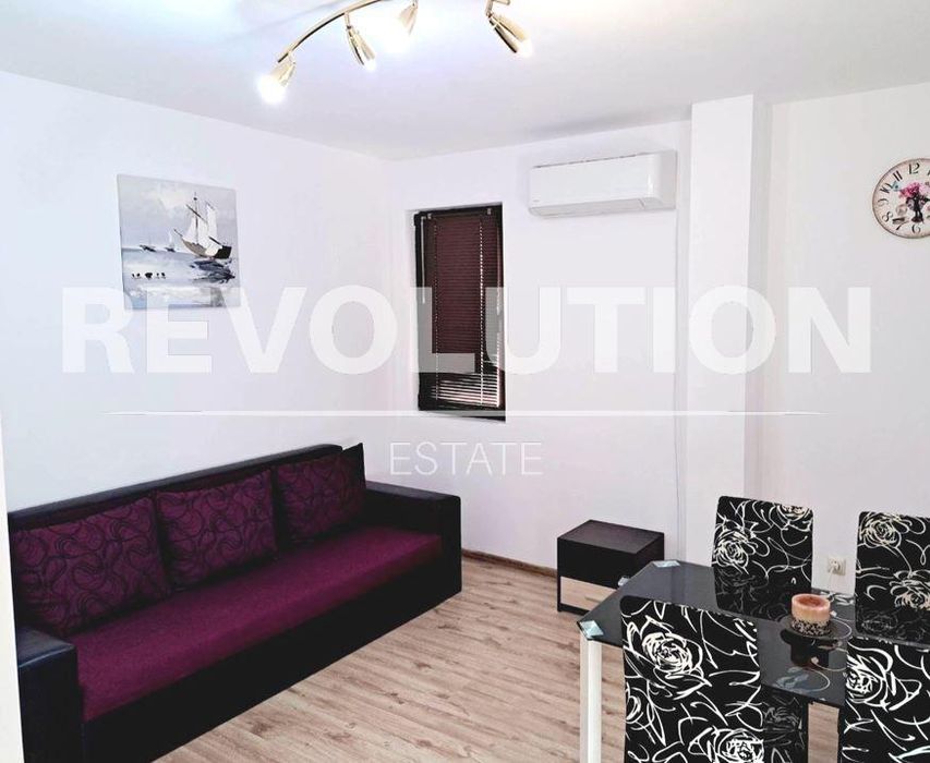 Дава се под наем Двустаен апартамент в Варна, Център - 60 кв.м за 500 € - Снимка #1