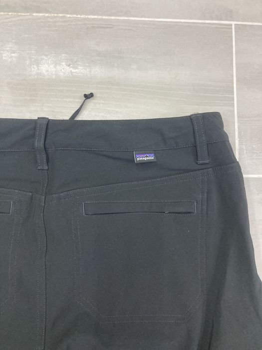 Pantaloni dama Patagonia M softshell elastici