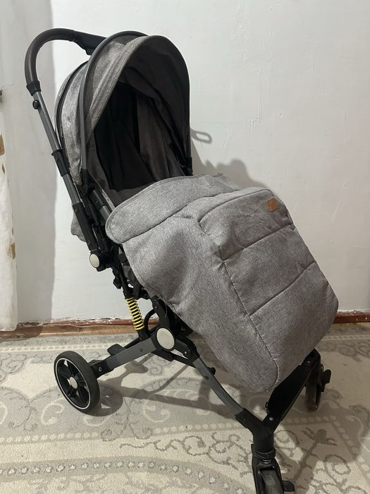 Продам коляску чемодан