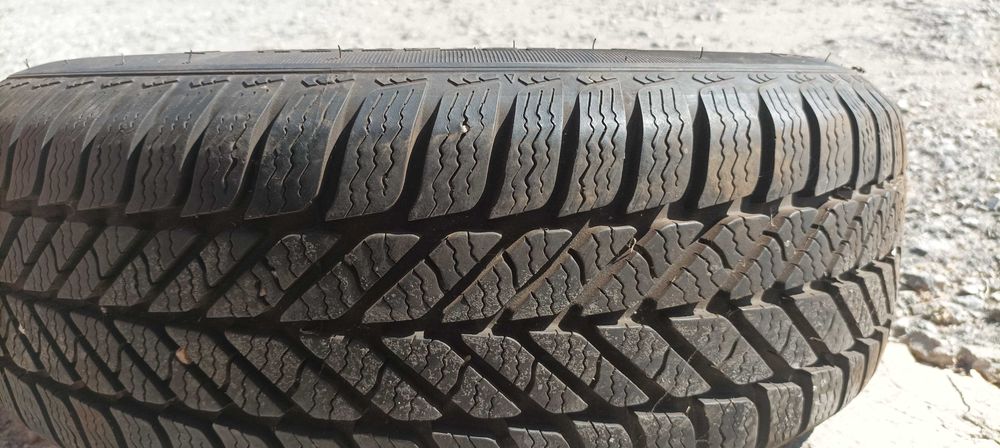 Комплект 4 алуминиеви джанти със зимни гуми