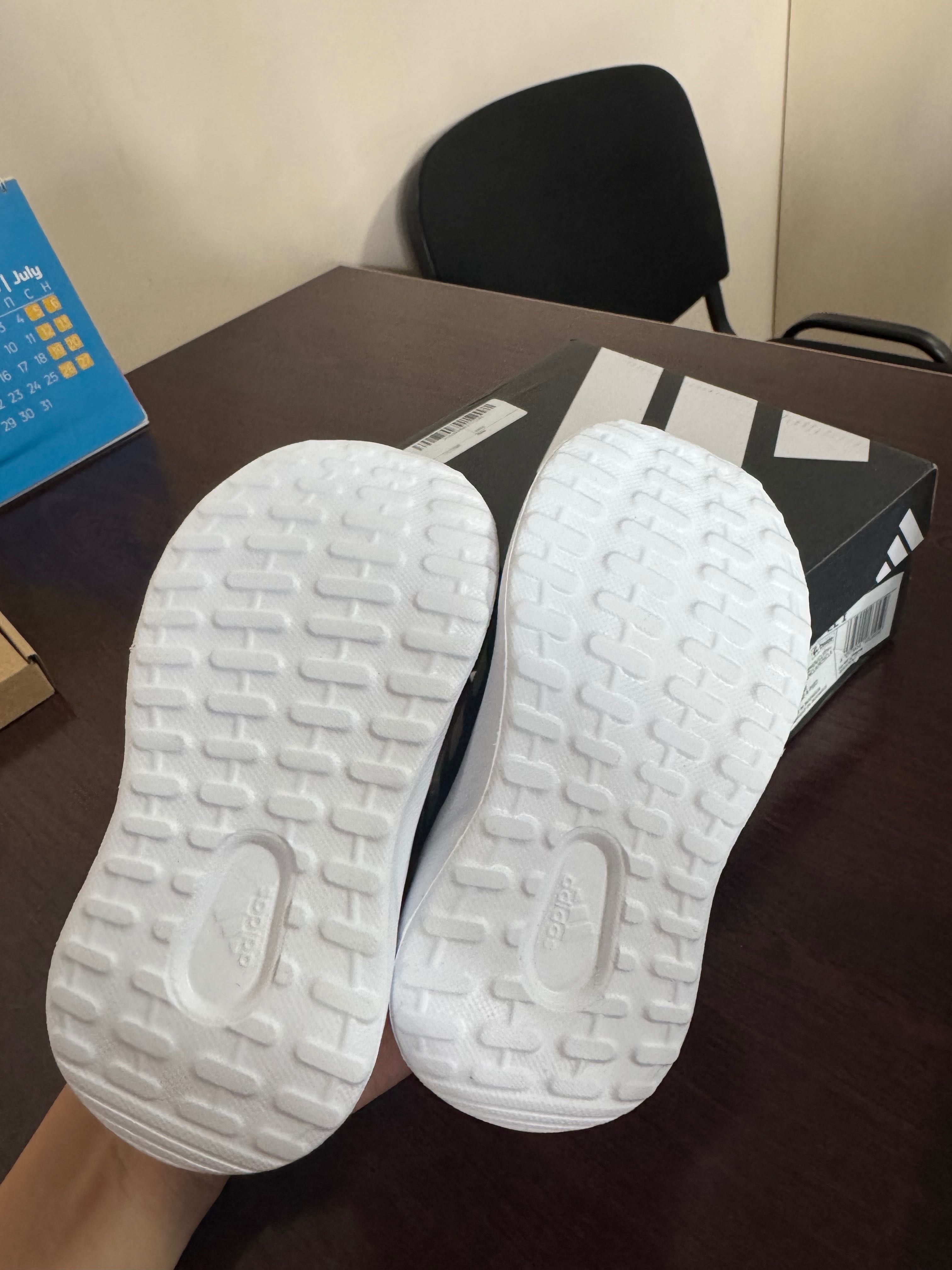 Детски обувки Adidas