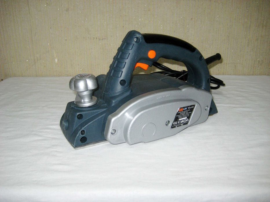 Рубанка электрический оригинал ProRab 710W идеальном рабочим состоянии