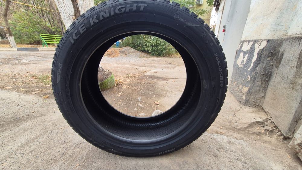 Шины новый размер 245/45/19  есть 4 шт