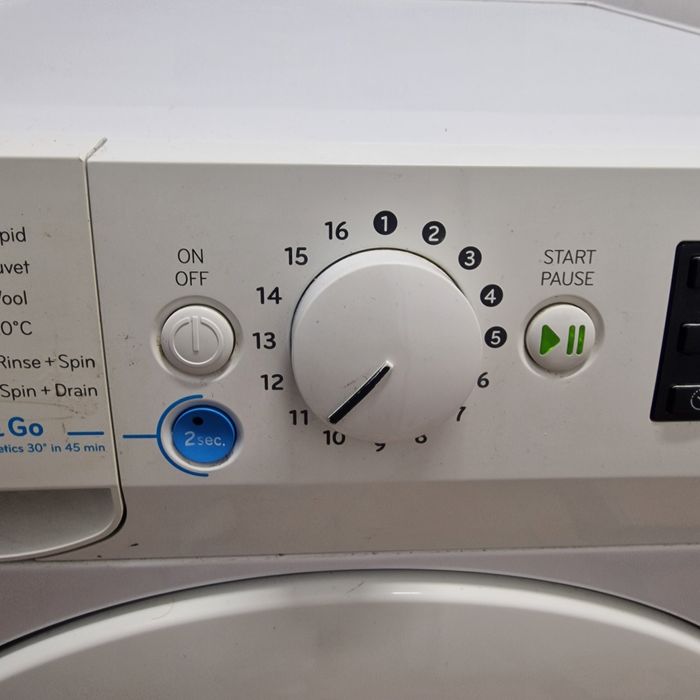Masina de spalat indesit 8kg 1200 rotatii, 16 programe