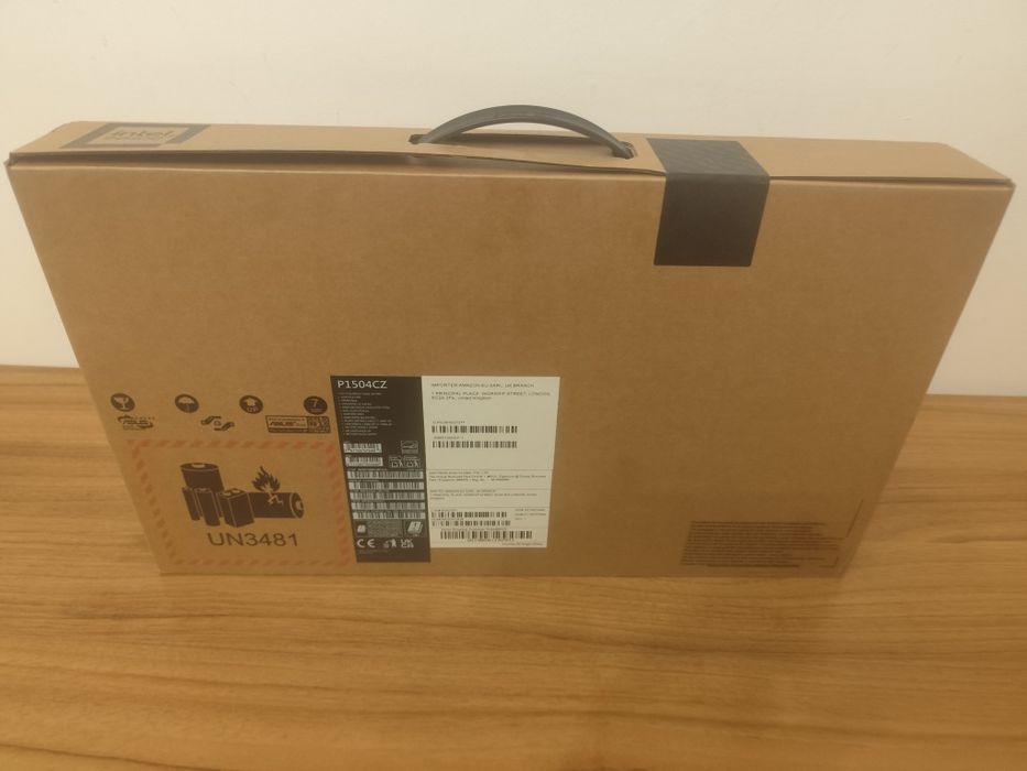 Laptop Asus VivoBook  P1504CZ , i3 DDR4-  512Gb , RAM 8 GB Nou
