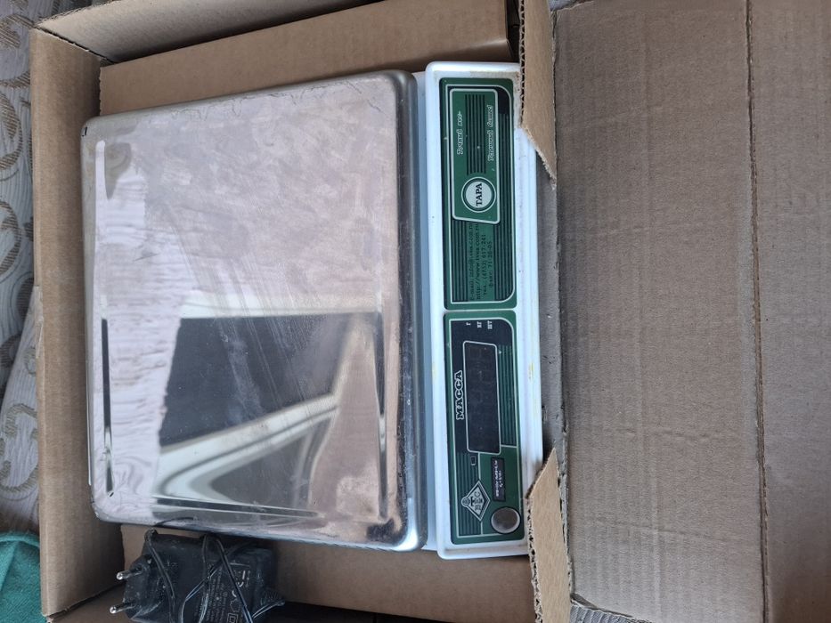 Продам новые весы