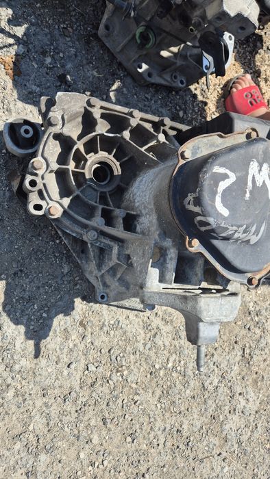 Скоростна кутия и съединител за Мазда 2 1.5 бензин 2003- 2008г