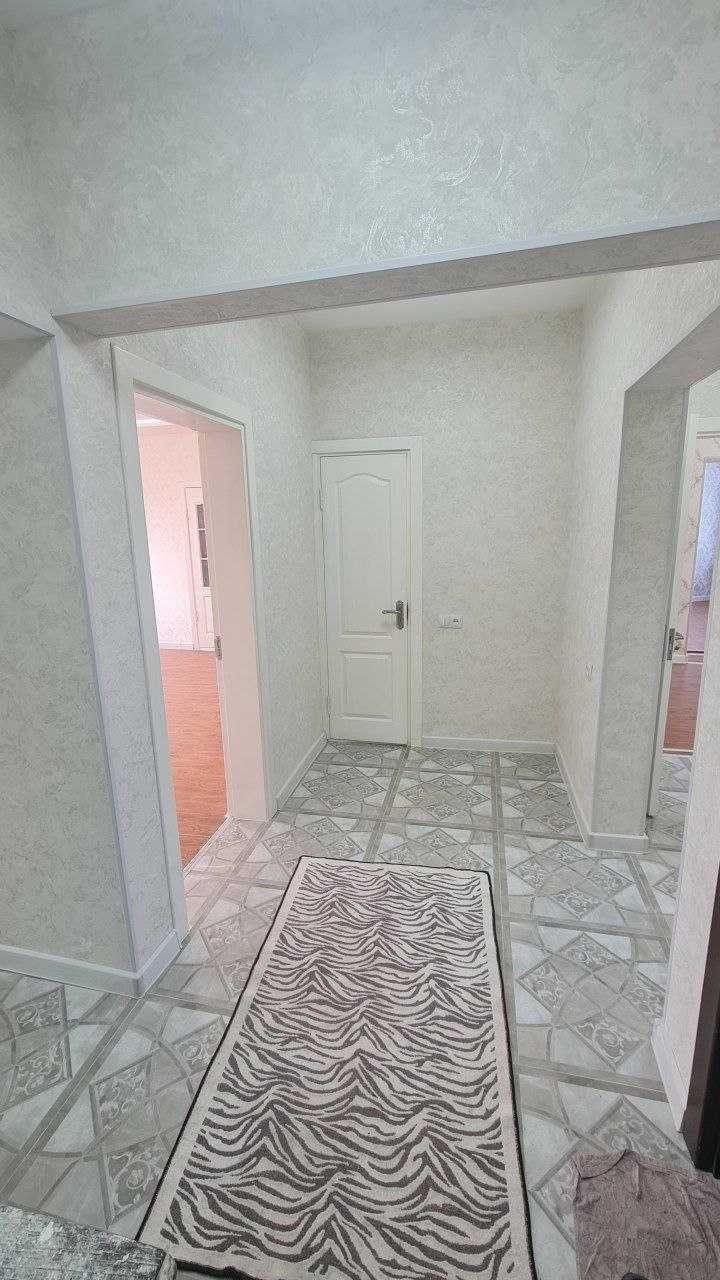 Продам 4х-ком 95м/кв на Себзаре, метро Гафур Гулям. Цена ВЫКУП.724*