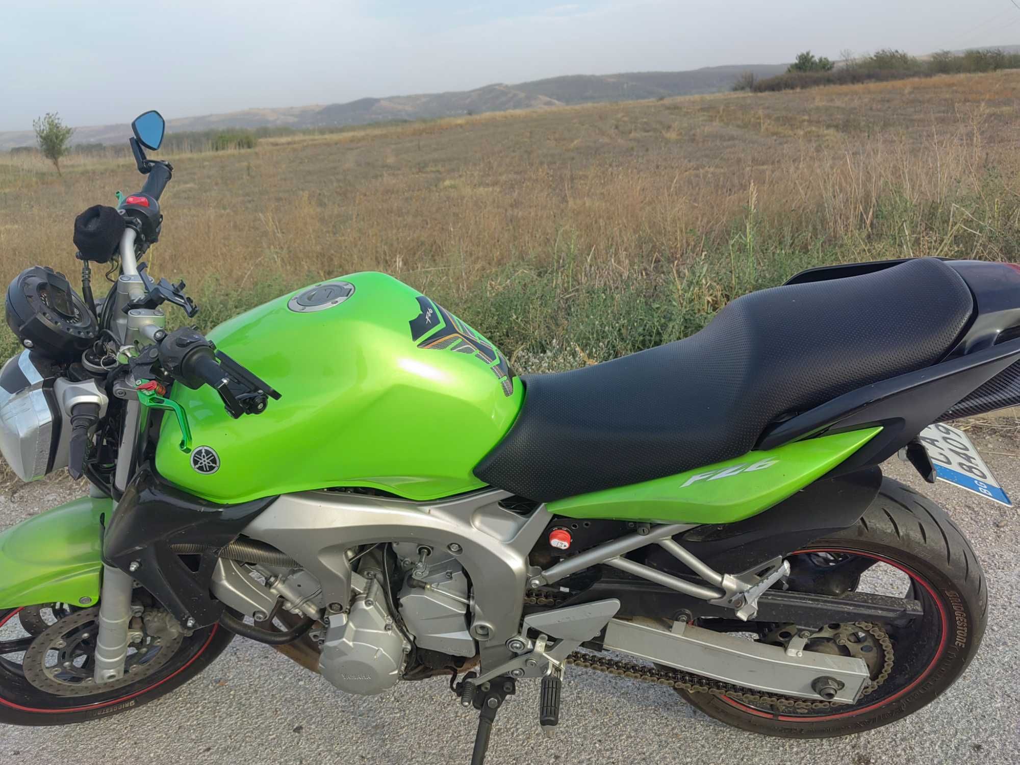 Yamaha fz6n 2004