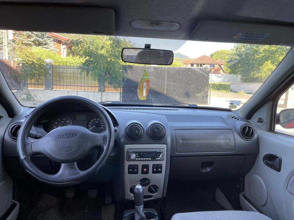 Vând dacia logan 1.4mpi