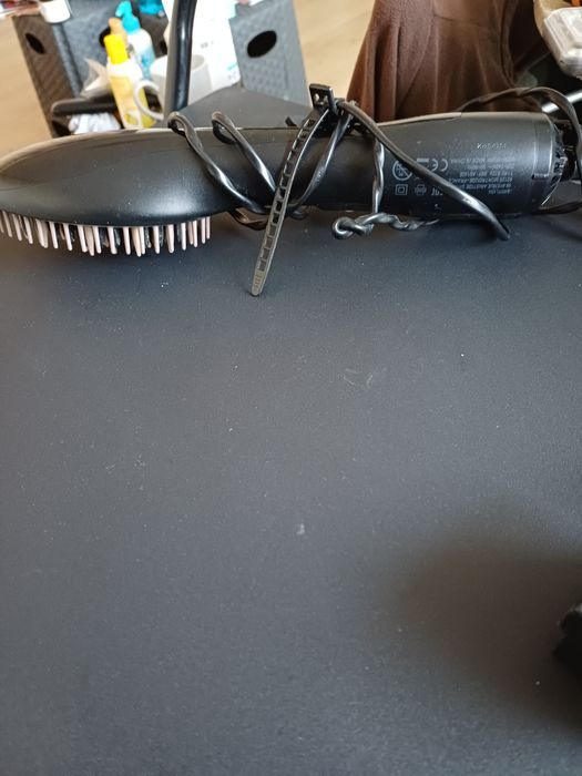 Perie de îndreptat parul