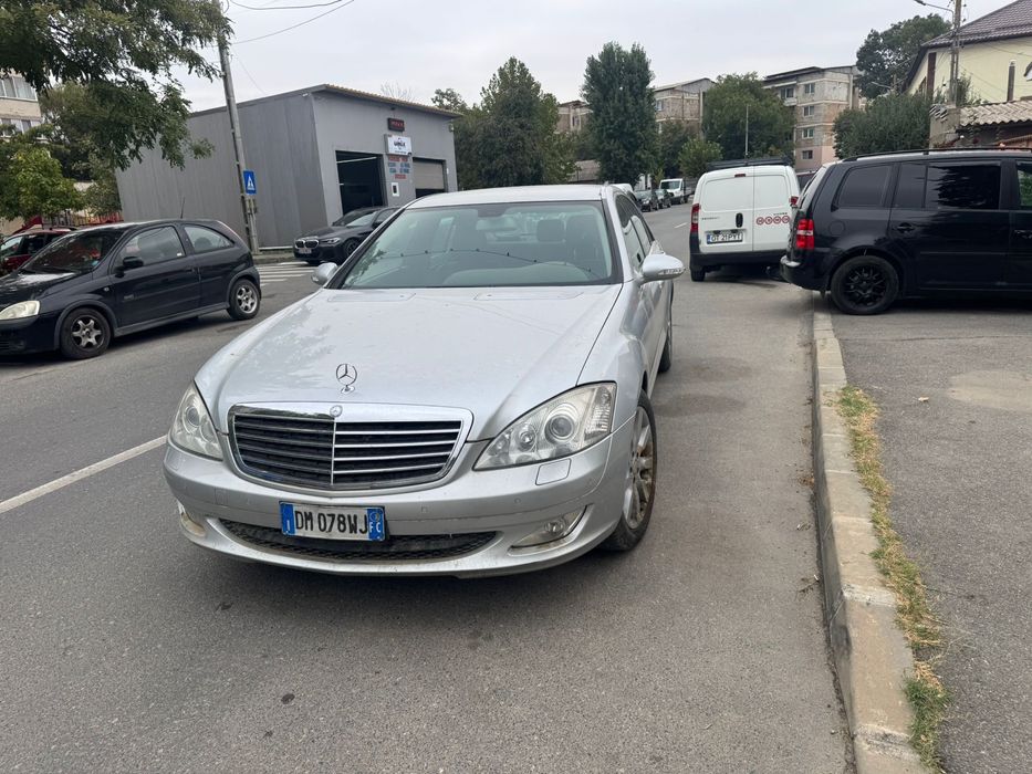 Mercedes Benz s320