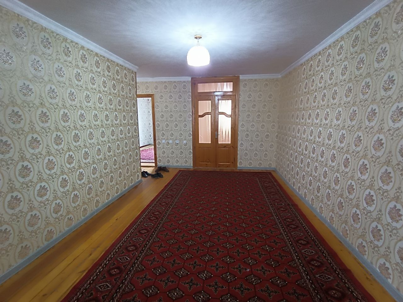 Срочно продается 3х комнатная квартира,Зафар ресторан,Ипотека