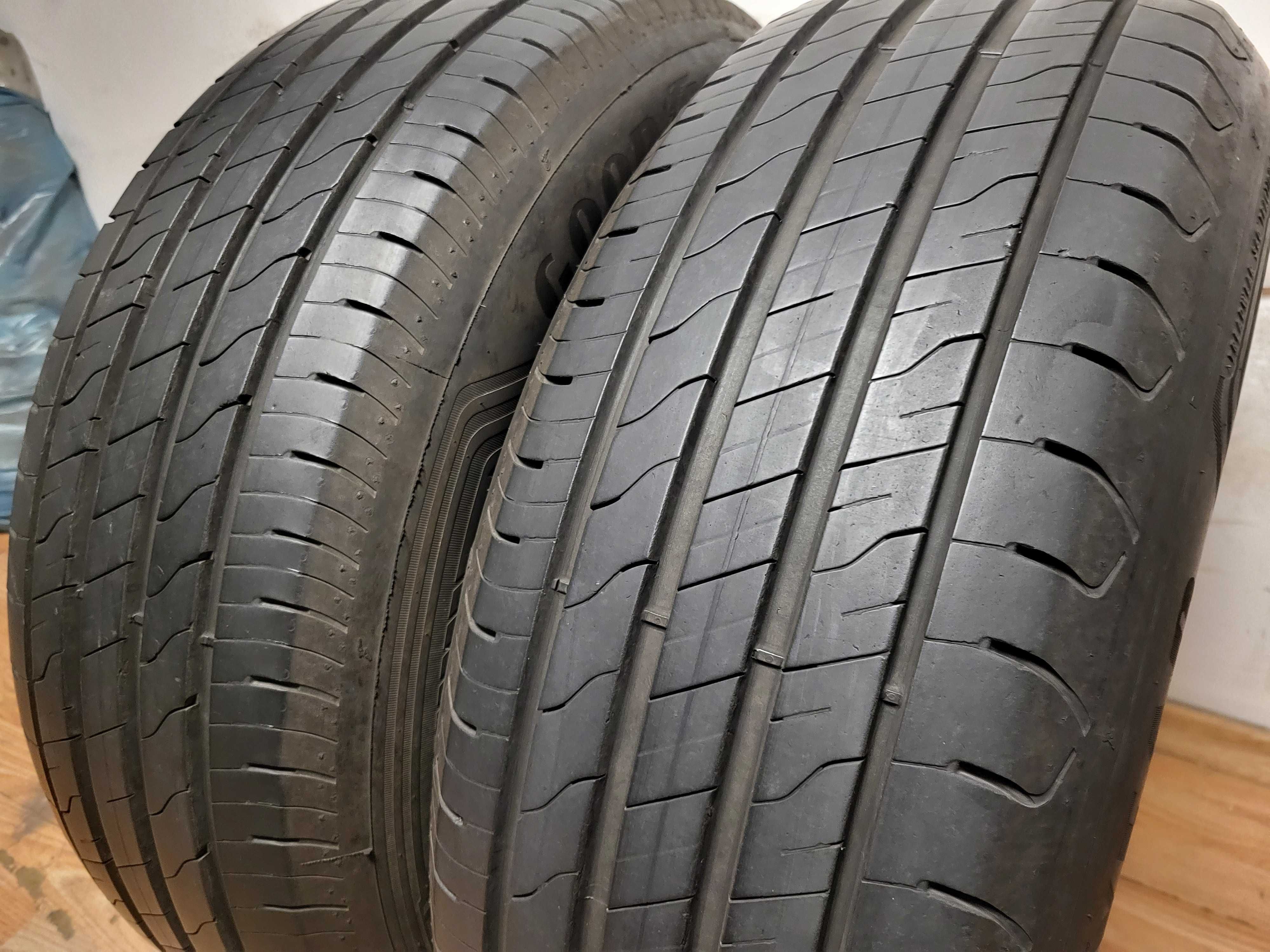 2 бр. 235/65/17 Goodyear 2022 г. / летни гуми джип