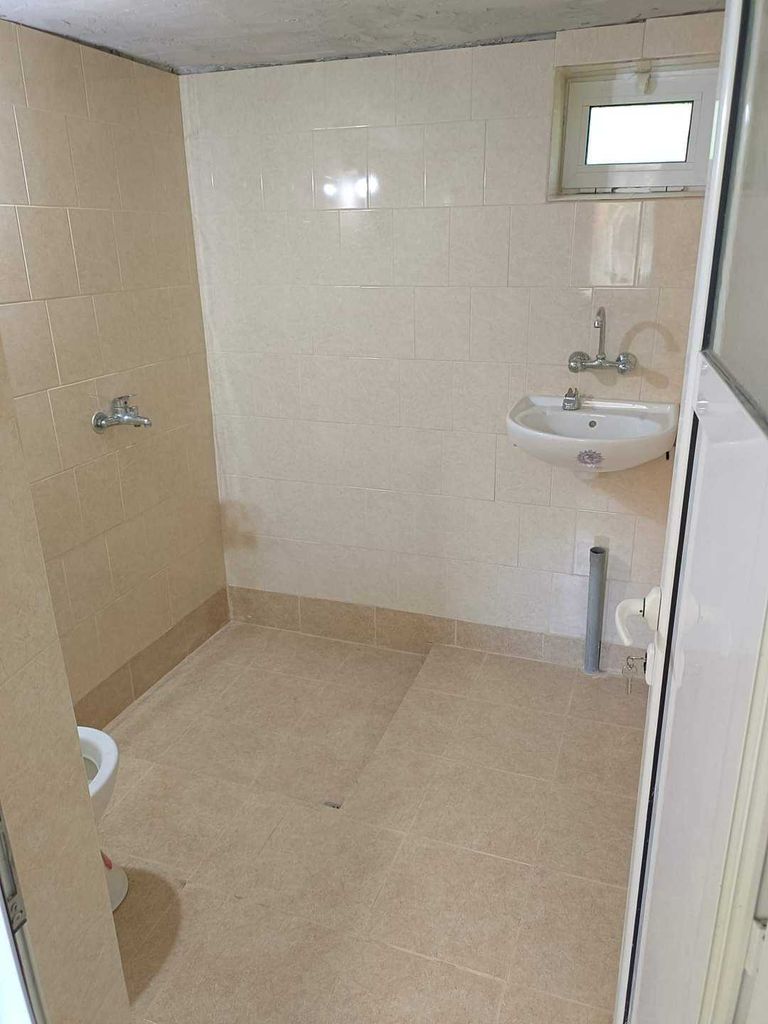 Продава се Къща в с. Хотница, Област Велико Търново - 110 кв.м за 419 €/кв.м - Снимка #8