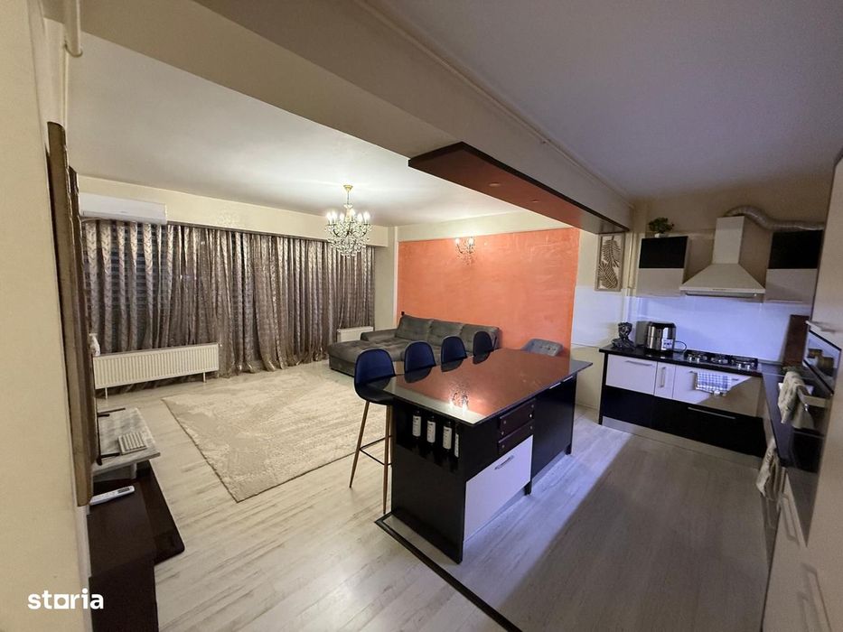 Apartament (pe 2 nivele) 3 camere Zona Negru Vodă/Nord