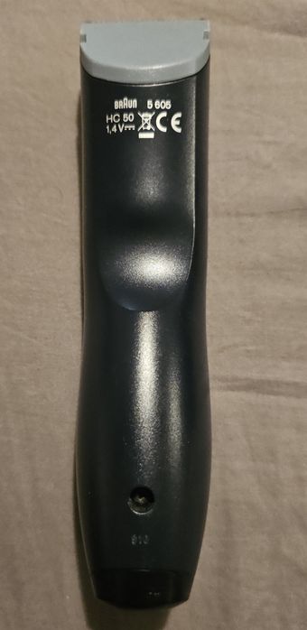 Aparat de tuns Braun cu acumulator