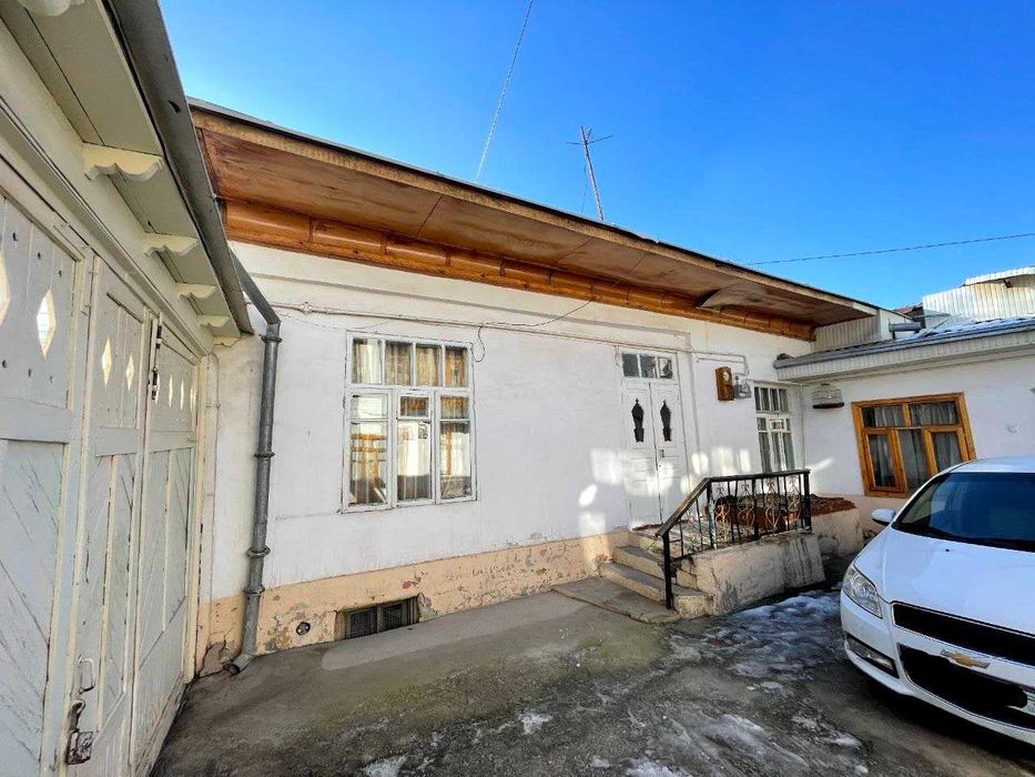 Участок 2,3-соток угловой Ц-6 метро Минор 2-линия