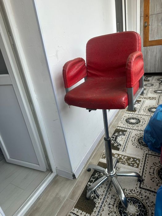 Парикмахерское Кресло