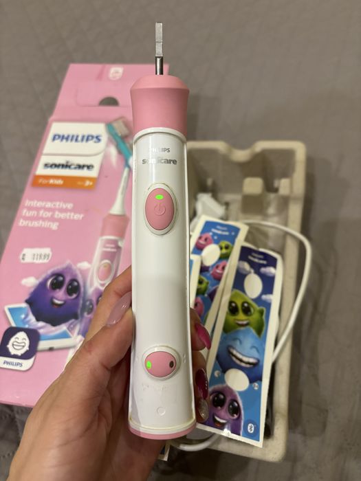 Детска ултразвукова четка за зъби Philips Sonicare