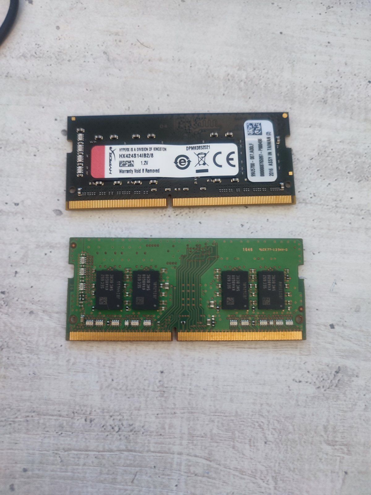Рам памет за лаптоп DDR 4, 2 платки по 8 GB
