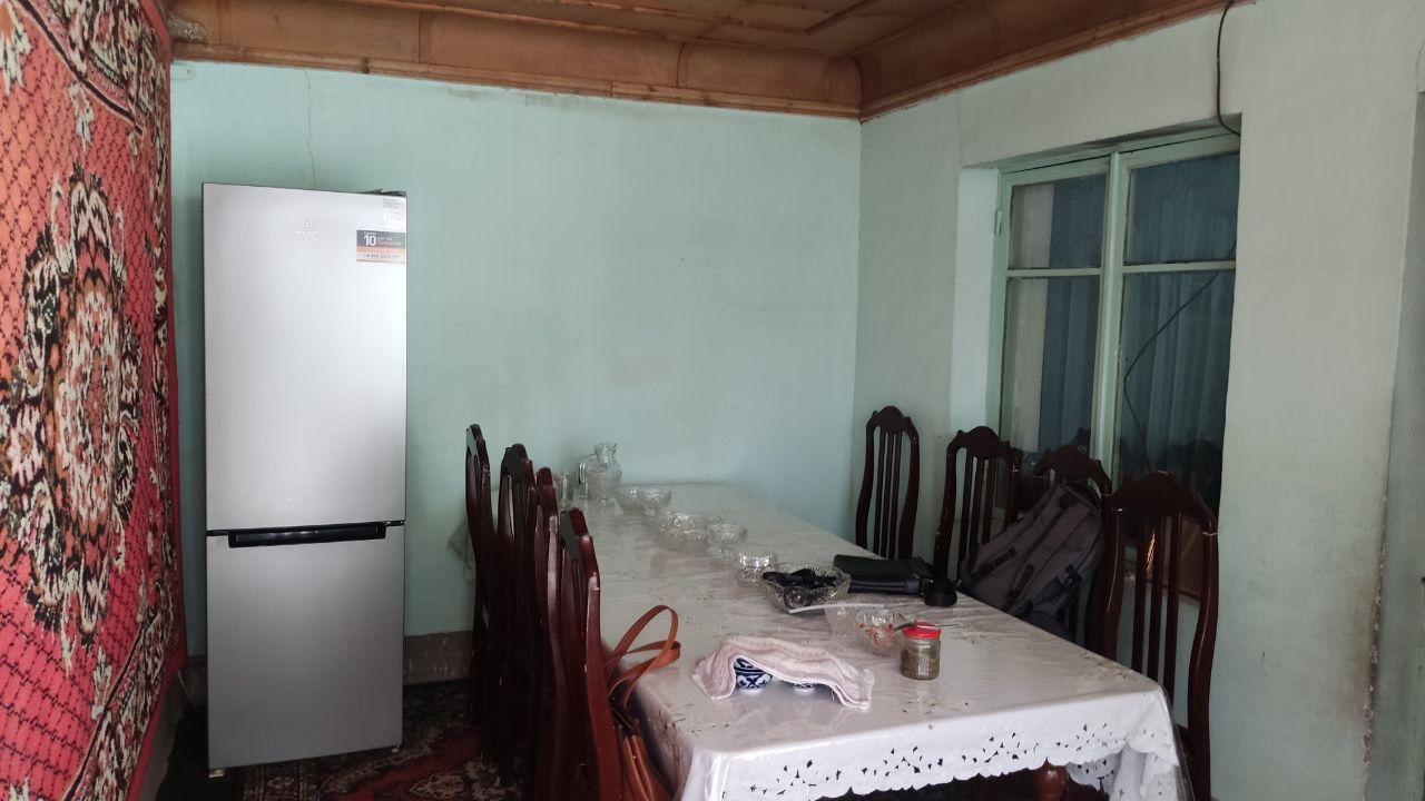 Uy sotiladi sroʻchniy